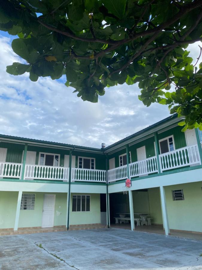 Hostel Praia De Fora Lu Пальоса Екстер'єр фото